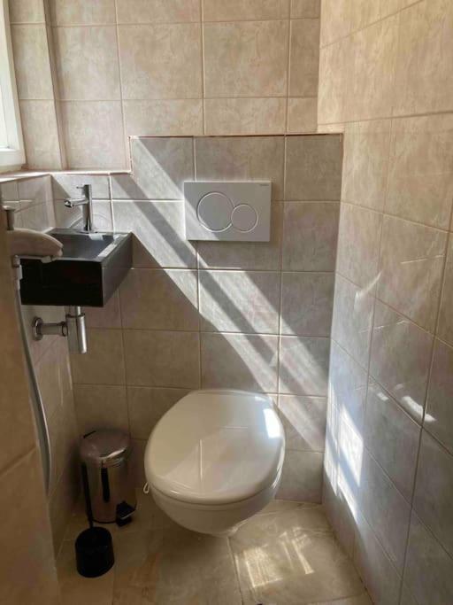 Studio In Gothic House, 50M To The Old Town Square Prague Ngoại thất bức ảnh